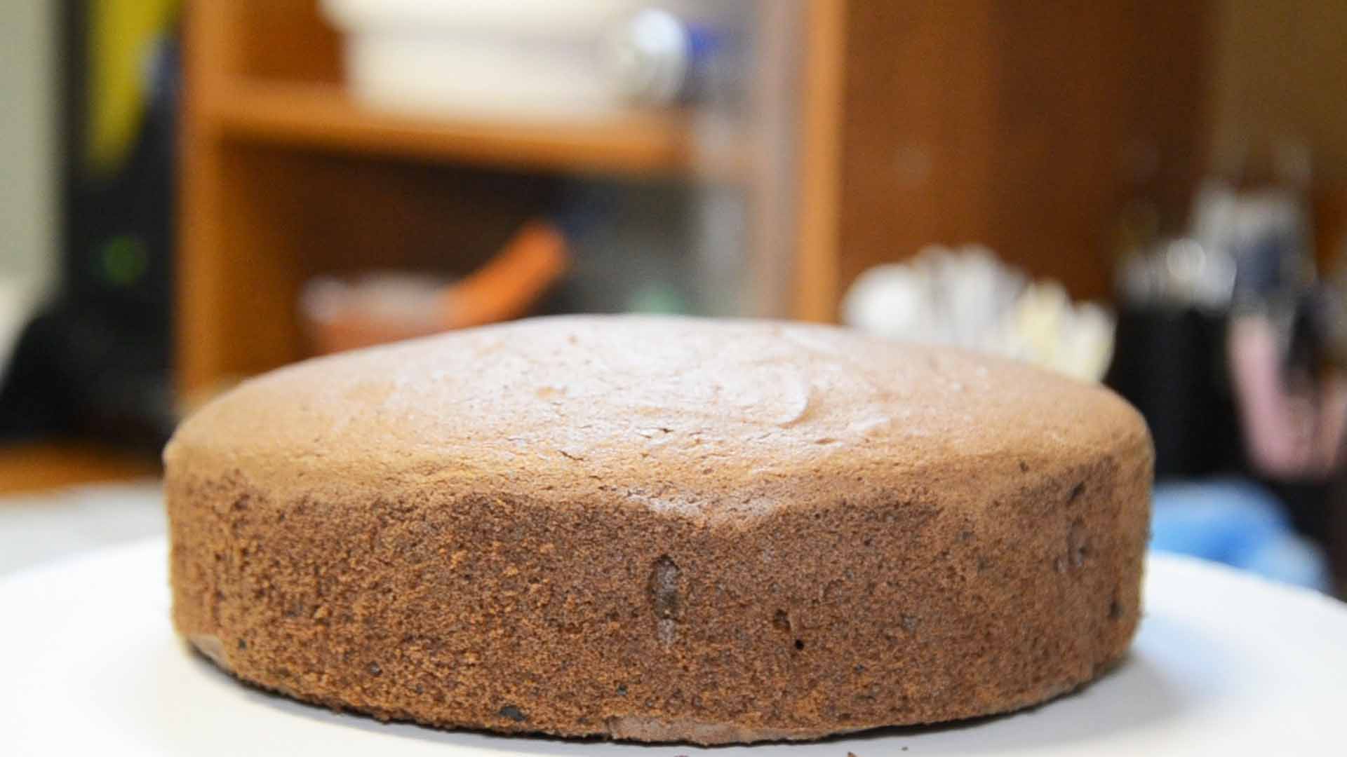 Шоколадный бисквит готов