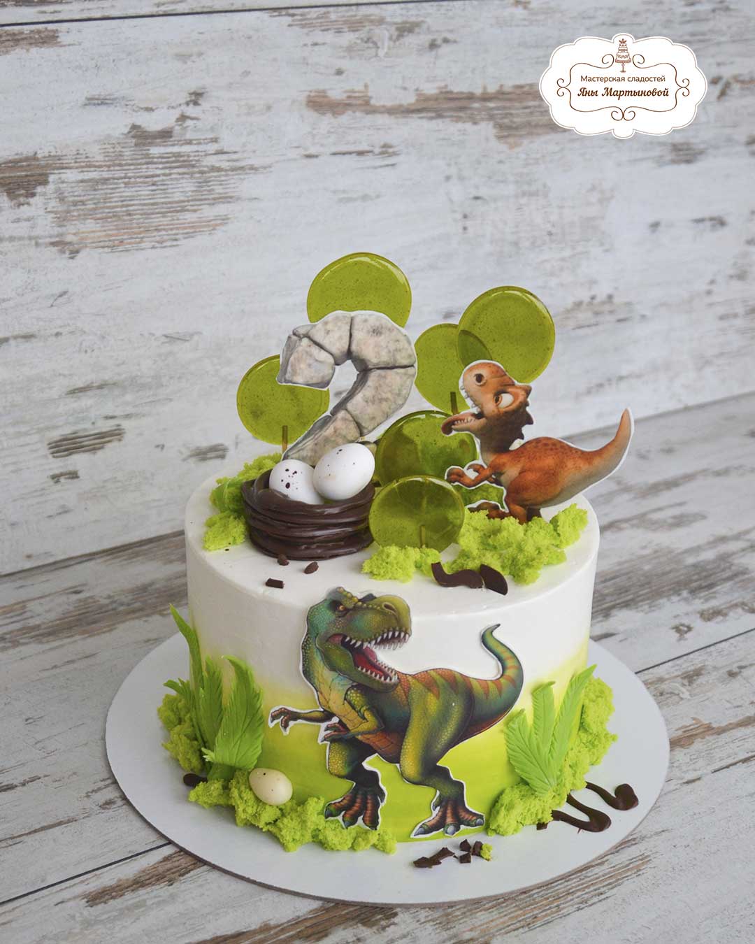 Детский-торт-с-динозаврами